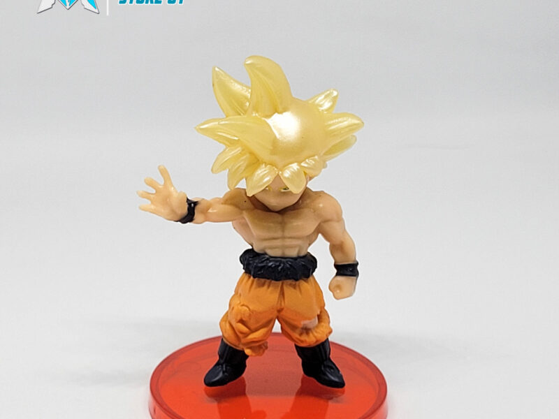 Goku SSJ traje roto
